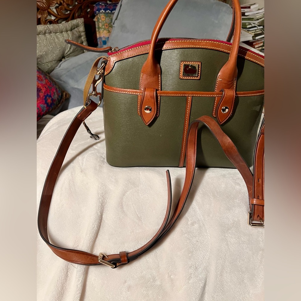 DOONEY AND BOURKE - Picture 3 of 8